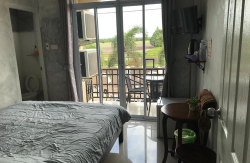Phunphin House | You In House URT Surathani Airport