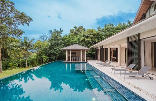 Pa Klok Villa | Your Friends Will Love This Luxury Villa, Fully Staffed and Private Chef, Phuket Villa 1017