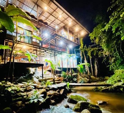 กฤษณาธาราโฮมสเตย์ ป่าเหมี้ยง Kritsanathara Homestay in Mueang Pan
