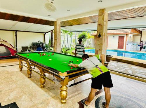 บ้านเพื่อน 44 พลูวิวล่า in Pattaya