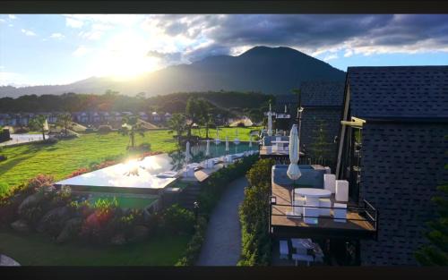 ฟูจิจันท์ fujijun cafe&resort in Pong Nam Ron