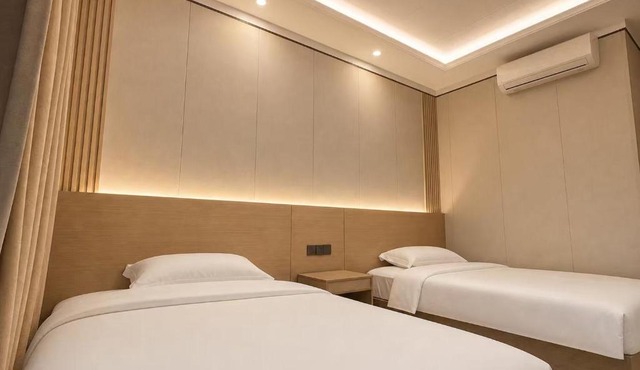 万豪酒店WANHAOhotel 5公里以内观光车免费接送 in Thakhek