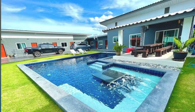 12 BR Pool Villa Near Mabprachan Lake Pattaya