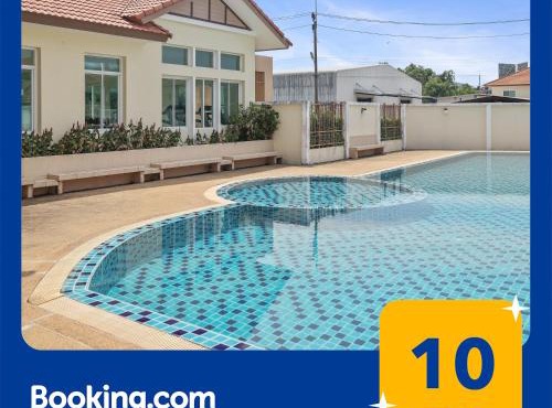 3-BR Family Garden Villa - XXL community Pool & Gym