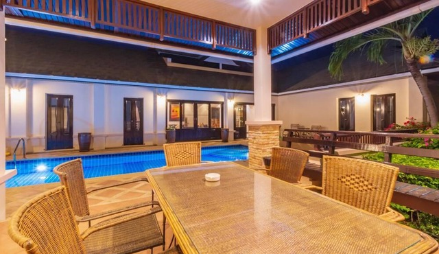 4 Bedroom Private Bali Style Villa (HH6) in Hua Hin