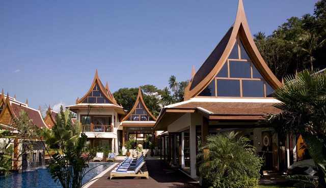 5BR Luxury Beachfront Villa | Lipa Noi Beach
