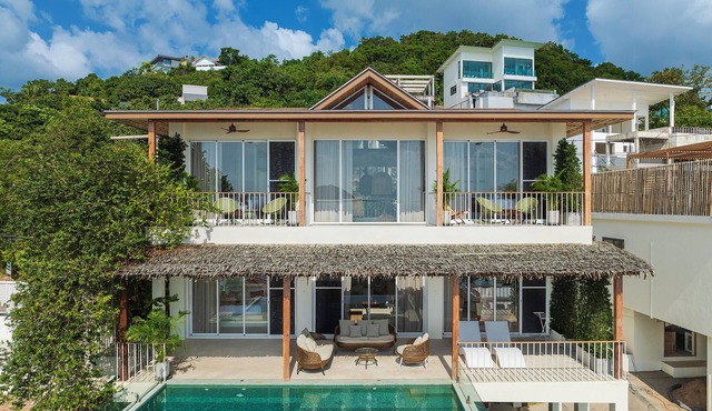 5BR SeaView Haven–Steps to Sand