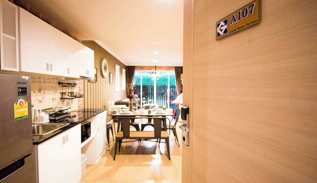 A107 Cozy 2-bedroom apartment with Playground near Beach in Nongkae
