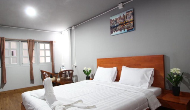 Aladdin Guest House in Phi Phi Islands