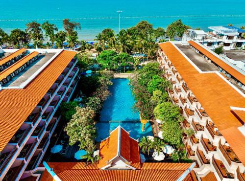Avalon Beach Resort Pattaya in Pattaya