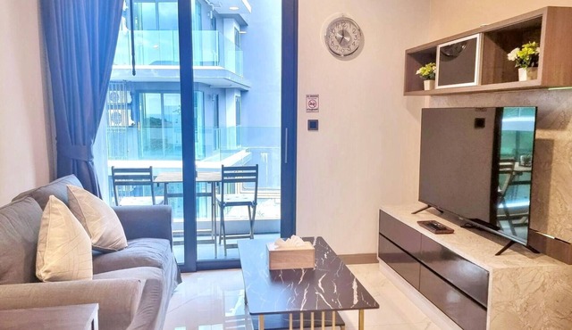 B505 - 1 Bedroom Serviced Apartment Top Floor Pool View at Ao Nang Beach in Tambon Ao Nang