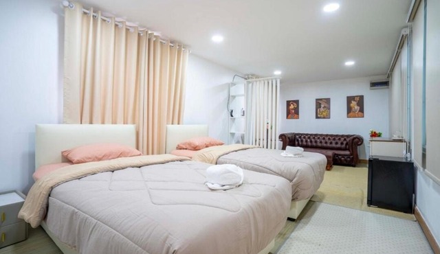 Baan Maew Ma Ruay Cozy Modern House HAPPY STAY in Sukhothai