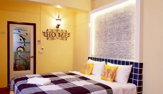 Baan Sai Thong Hotel in Trat