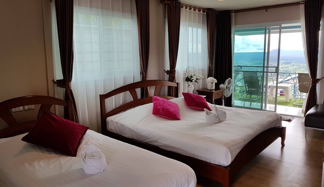 Baanmorkburi Resort in Khao Kho
