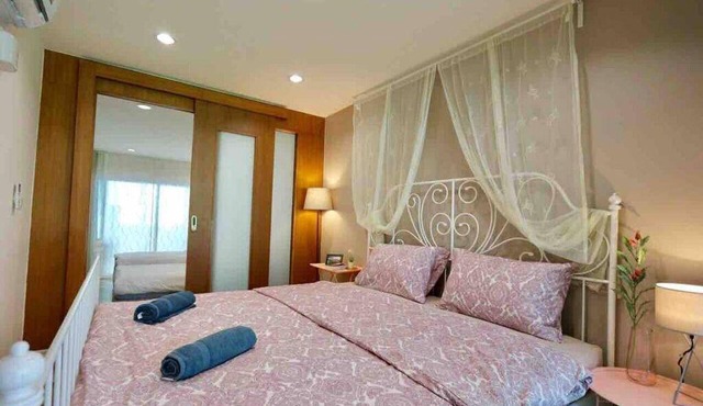 Bangkok City Home King size bed BTS, WiFi *Pick up