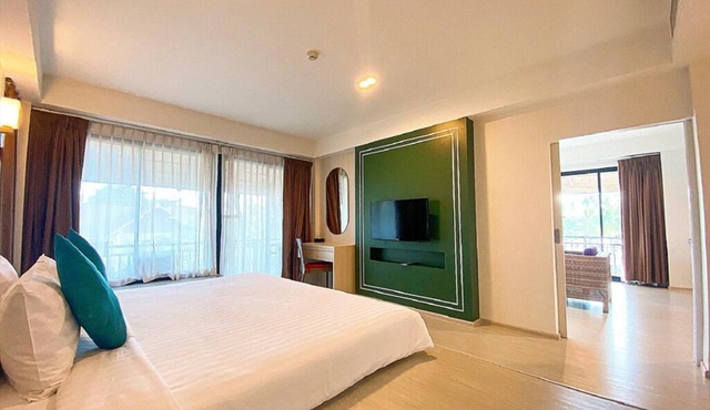 Bangsaen Heritage Hotel in Chonburi