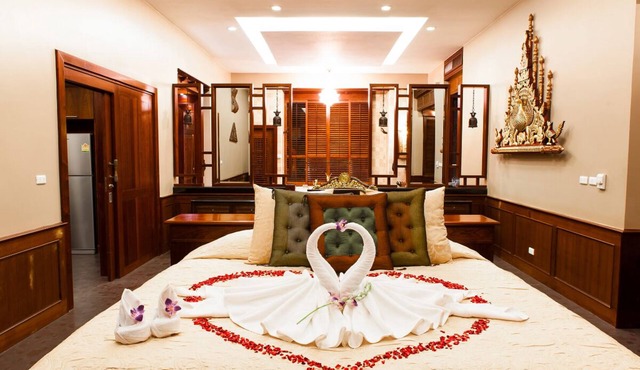 Beach Villa with Real Thai style. Located directly on Lamai Beach. in Koh Samui