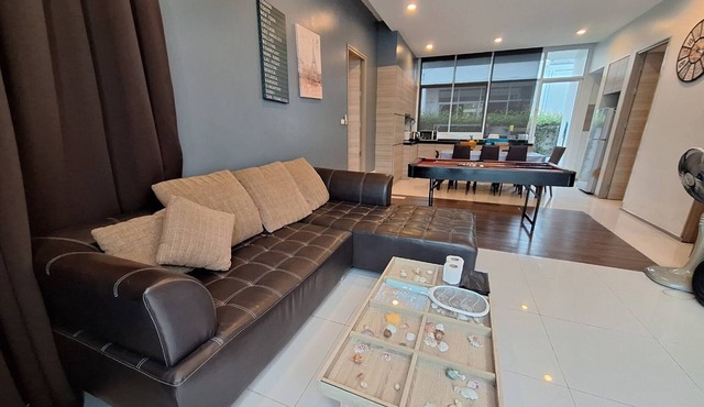 Beachtown2 Cha-Am Private Poolvilla from beach2km in Cha-am