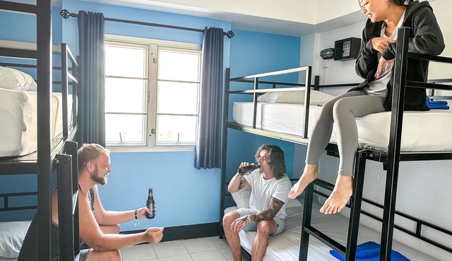 Bodega Party City Center Bangkok - Hostel