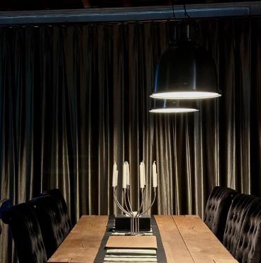 Brown Brick Thonglor - Red Burgundy Room