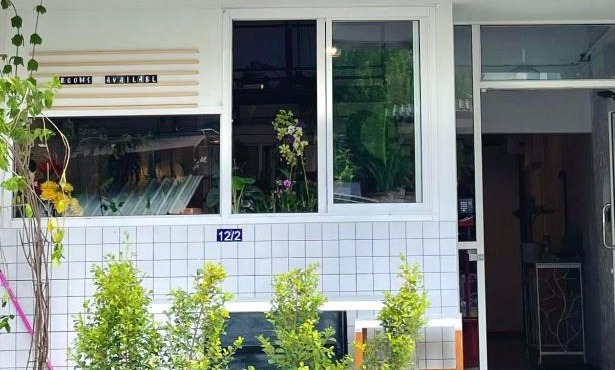 Cafe home