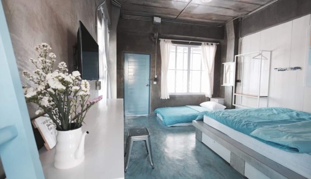 Chanchalay Hip Hostel in Krabi