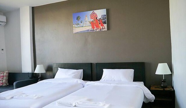 Chaykwan Hotel