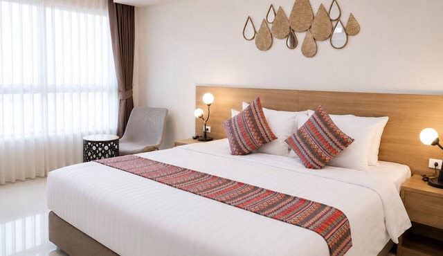Christella Hotel Laemchabang in Si Racha