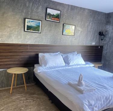 Come Moon Loft Hotel in Phrae