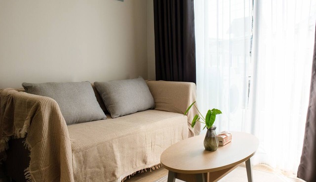 Cozy 1-bedroom apartment with AC, WiFi in charming Chiang Mai in Chang Wat Chiang Mai