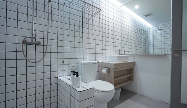 E11 Hotel - BTS Punnawithi in Bangkok