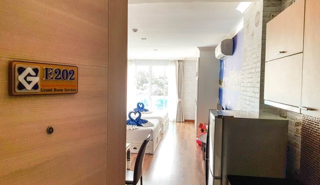 E202 Cozy 1-bedroom apartment with Playground near City in Nongkae
