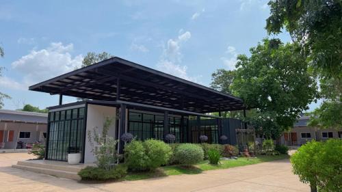 Easarn Inn Hotel - โรงแรมอีสานอินน์