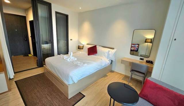Edge Condo Best Location - Sea, Beach & Walking St in Pattaya City