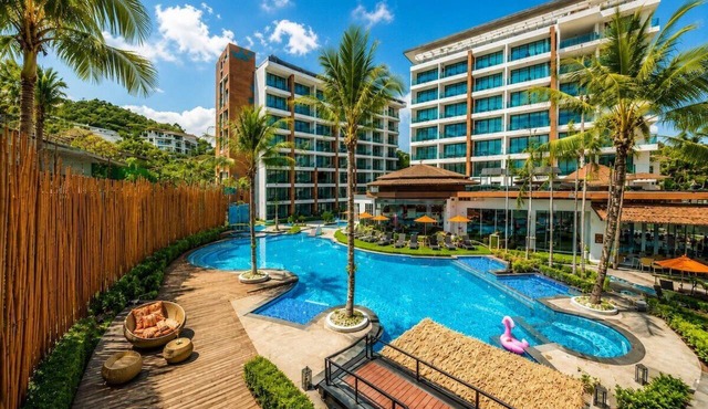 Elegant 1BR Resort/Pool/Gym Kid Playroom C202v