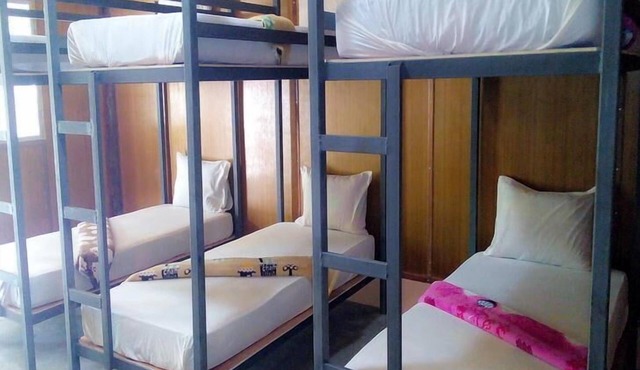 Funky Fish Hostel in Ko Lanta