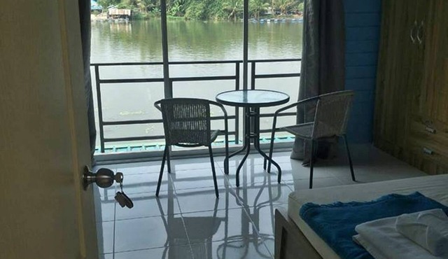 Golden Dragon Resort in Kanchanaburi