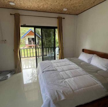 Grand Bungalow in Ban Ting Rai