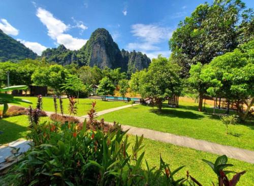 H&V Bungalow Vang Vieng in Vang Vieng