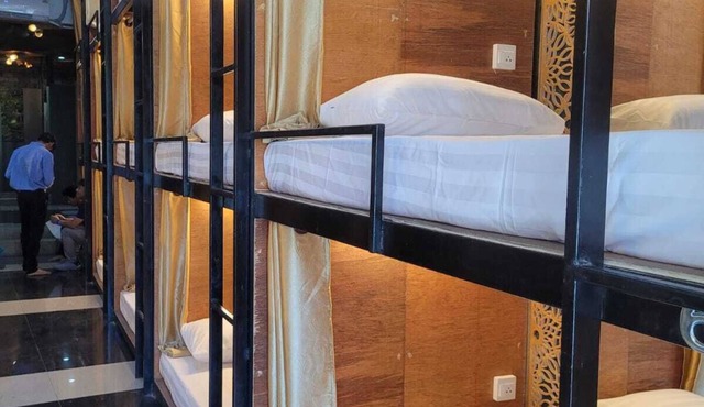 Hangover Hostel Patong