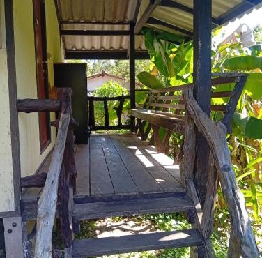 Happy Days Guest House in Ko Kood