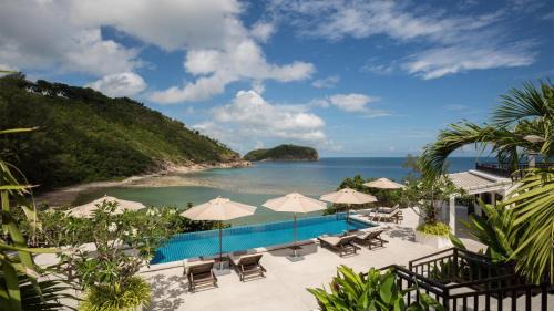 Hedonistic The Secret Beach Villa- Beachfront on Koh Phangan in Mae Haad