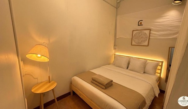 Hostel Bangkok Airport Comfort By MaTong " Near Suvarnabhumi Airport BKK " in Suvarnabhumi Airport