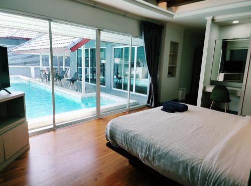 I am pool villa Pattaya no 5 in Pattaya