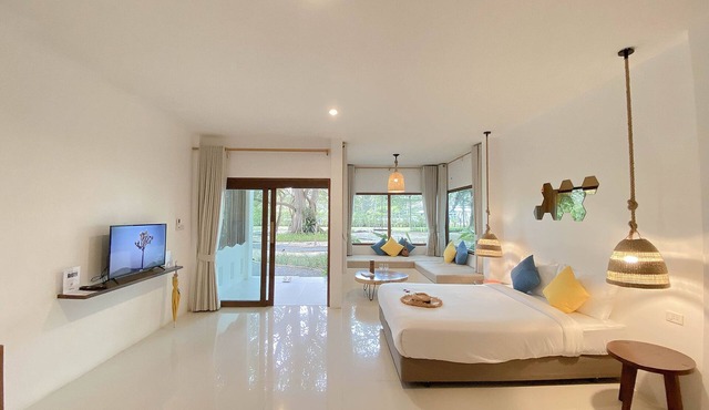 Issara Beach Resort Beachfront Zone in Sichon