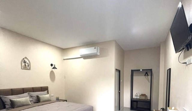 JJ HOME RESORT in Phunphin