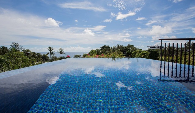 Kata gardens Penthouse 4C near beach