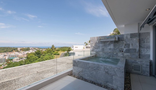 Kata Luxury TwoBedroom Stunning Seaview