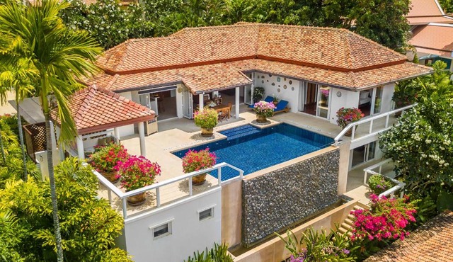 Katamanda Moon Seaview Pool Villa Kata