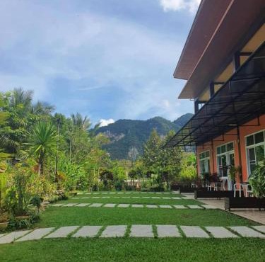 Khao Sok Country Resort in Surat Thani